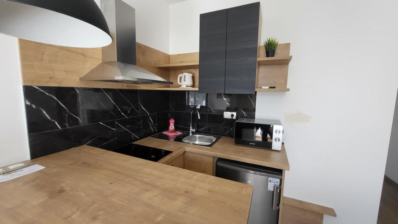 רייקה Imperial Central Residences West מראה חיצוני תמונה