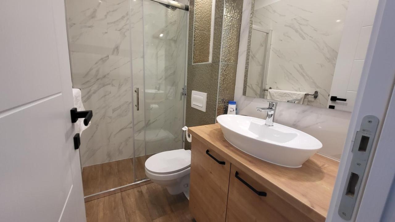 רייקה Imperial Central Residences West מראה חיצוני תמונה
